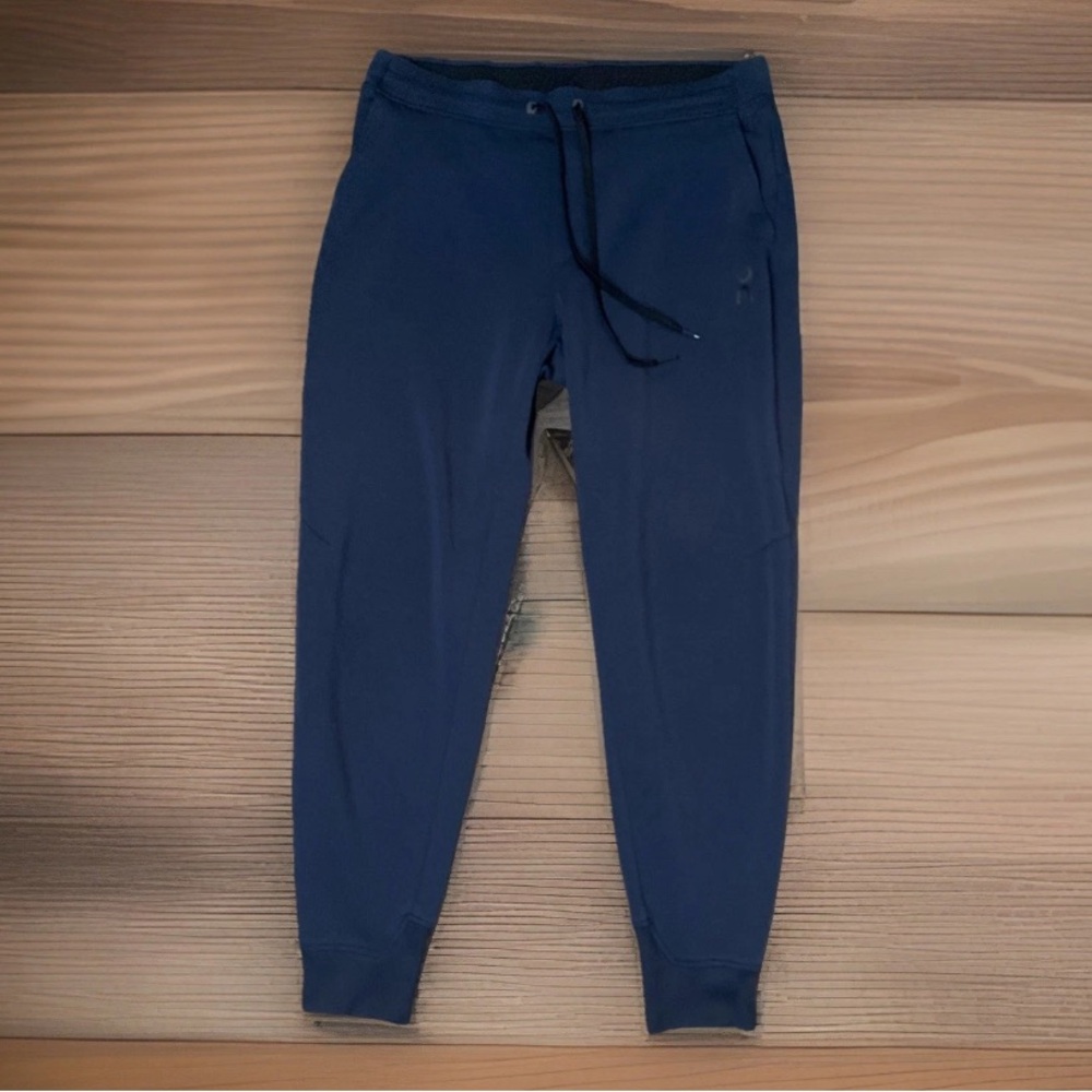 On Cloud Running Performance Stretch Sweatpants N… - image 1